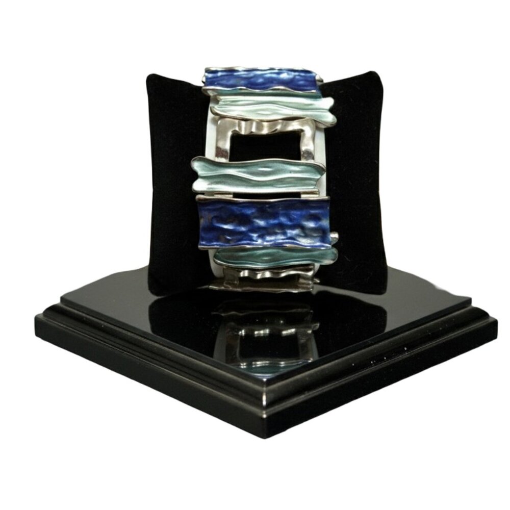 Geometric Fashion Bracelet